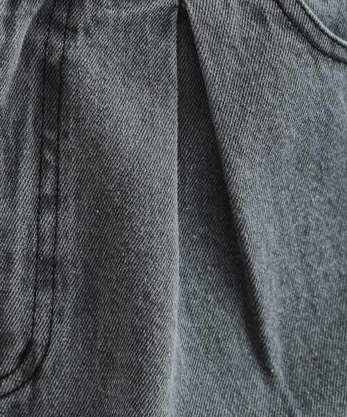 PINK-latte(ピンクラテ)の「タックワイドストレートデニム(その他パンツ・キッズ・ブルー系3/ブラック系3/ブラック・16/15 /14/13)」の19枚目の写真
