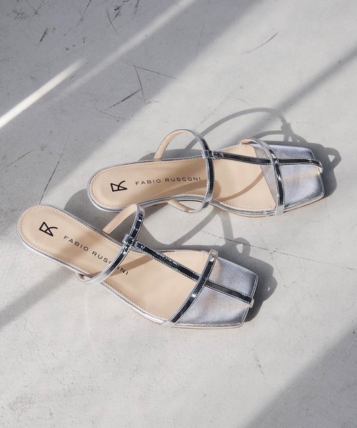 FABIO RUSCONI（ファビオルスコーニ）の「FABIO RUSCONI （ファビオ ルスコーニ） / クロスストラップサンダル 2518（サンダル・レディース・ブラック/シルバー・35/36/37/38/39）」の2枚目の写真