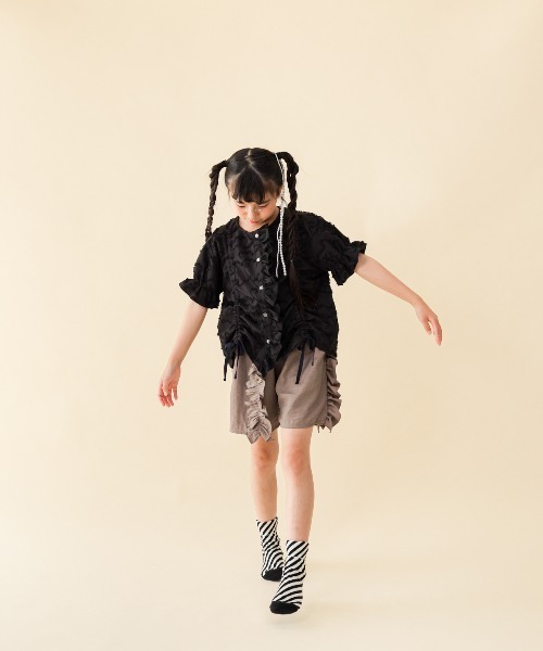 unica(ユニカ)の「ドロストフリルカーデブラウス(シャツ/ブラウス・キッズ・ブラック/オフホワイト/グリーン・M/L/XL/S)」の12枚目の写真