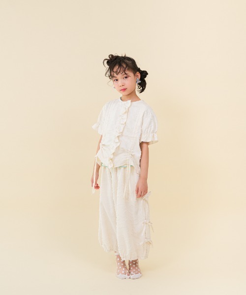 unica(ユニカ)の「ドロストフリルカーデブラウス(シャツ/ブラウス・キッズ・ブラック/オフホワイト/グリーン・M/L/XL/S)」の16枚目の写真