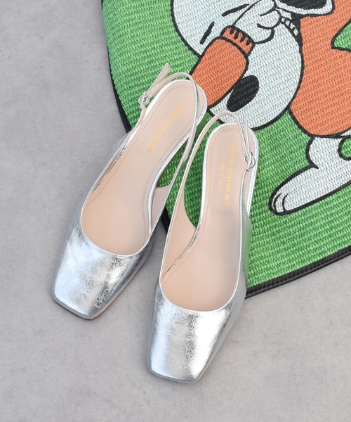 inter-chaussures(インターショシュール)の「【INTER-CHAUSSURES】スクエアトウバックバンドパンプス(I51304)(パンプス・レディース・シルバー/ブラック/アイボリー・35/36/37/38/39)」の6枚目の写真