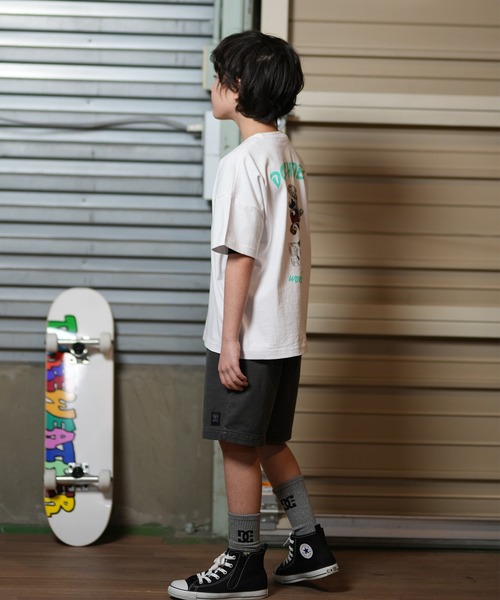 DC（ディーシー）の「DC/ディーシー キッズ Tシャツ 25 KD SKATE SKULL SS YST251533（Tシャツ/カットソー・キッズ・スミクロ/ホワイト/ベージュ・100cm/120cm/130cm/140cm/150cm/110cm/160cm）」の10枚目の写真