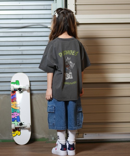 DC（ディーシー）の「DC/ディーシー キッズ Tシャツ 25 KD SKATE SKULL SS YST251533（Tシャツ/カットソー・キッズ・スミクロ/ホワイト/ベージュ・100cm/120cm/130cm/140cm/150cm/110cm/160cm）」の17枚目の写真