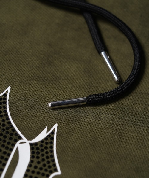 STAY GOLD(ステイゴールド)の「【STAYGOLD】ブラックストーン ボンディング フーディー 【セットアップ可能】/ Blackstone Bonding Hoodie(パーカー・メンズ・カーキ/ブラック・M/L)」の5枚目の写真