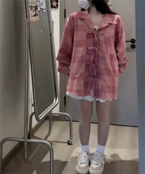 Dream garden(ドリームガーデン)の「リボンデザインチェック柄シャツ(シャツ/ブラウス・レディース・ピンク系・S/M/L/XL)」の3枚目の写真
