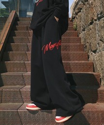 Lilamusant（リラミュゾン）の「【Un】【it】【Lilamusant(リラミュゾン)】エンブロイダリーワイドスウェット ロゴ 刺繍 韓国ストリート Y2K（スウェットパンツ）」