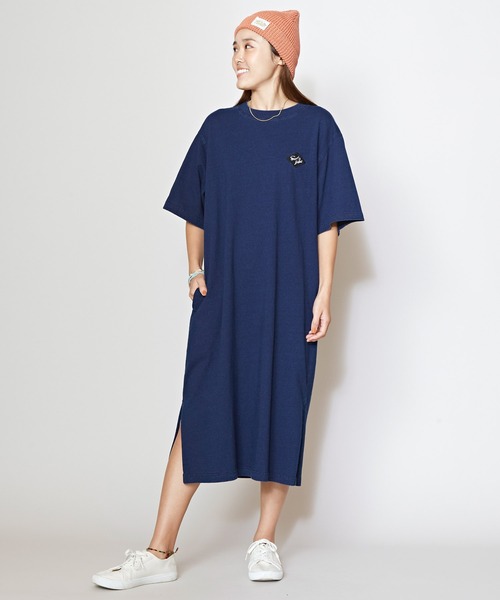 Kahiko(カヒコ)の「【Kahiko】SURF&Palms ユーイングTシャツワンピース(ワンピース・レディース・ライトブルー/グレー/ダークブルー・FREE)」の12枚目の写真