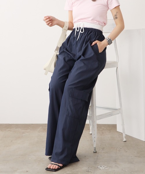 ROOPTOKYO(ループトウキョウ)の「Lace Layered Wide Cargo Pants / レースレイヤード風ワイドカーゴパンツ 秋物 秋服 2026年秋冬(その他パンツ・レディース・ネイビー/ブラック/カーキ・FREE)」の22枚目の写真