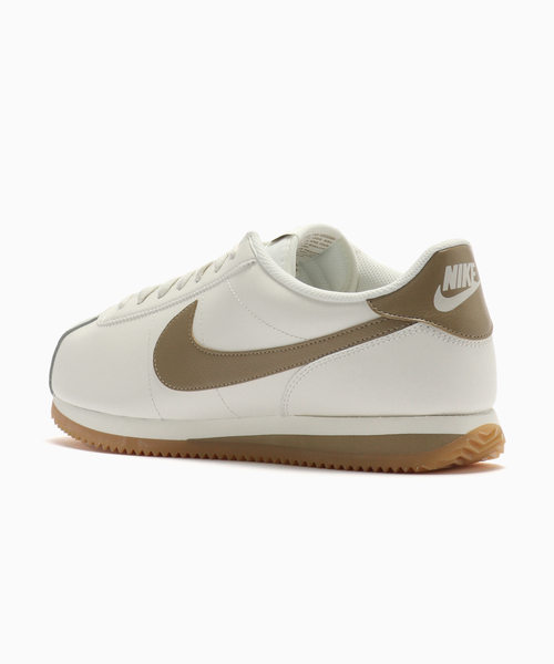 NIKE(ナイキ)の「NIKE/ ナイキ CORTEZ DM4044(スニーカー・メンズ・ベージュ・28cm/27cm/26cm)」の3枚目の写真