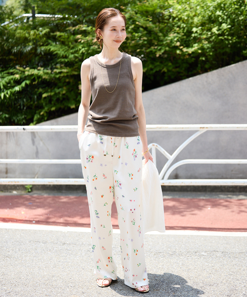 SLOBE IENA（スローブイエナ）の「SLOBE フラットサンダル（サンダル・レディース・オレンジ/ベージュ/ブラック・24cm/24.5cm/23.5cm/23cm）」の21枚目の写真