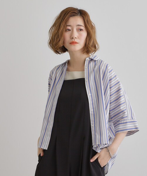 grove(グローブ)の「【夏に嬉しい機能付き】ドルマンクロップドシャツ(シャツ/ブラウス・レディース・オフホワイト/ネイビー/ブルー系2/ネイビー系2/ホワイト系5・03/02/01/04/05)」の17枚目の写真