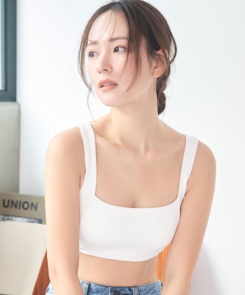 aimerfeel(エメフィール)の「スクエアネック ノンワイヤー 単品ブラジャー(タンクトップ・レディース・ブラック/ホワイト/シルバーグレー・SMALL/MEDIUM/LARGE/X-LARGE)」の19枚目の写真