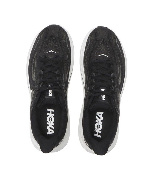 HOKA(ホカ)の「CLIFTON 10 1162030-BWHT(スニーカー・メンズ・ブラック・26.0cm/26.5cm/27.0cm/27.5cm/28.0cm/28.5cm/29.0cm/25.5cm/25.0cm/30.0cm)」の4枚目の写真