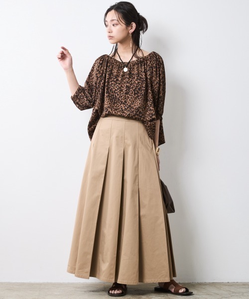 CHIC STYLE(シックスタイル)の「レオパードプリントブラウス<大きいサイズ有>シックスタイル(シャツ/ブラウス・レディース・グレー系/ブラウン系・5L/4L/3L/LL/L/M)」の5枚目の写真