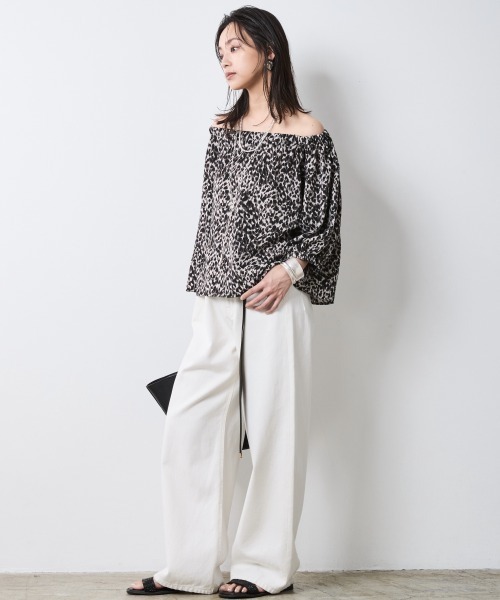 CHIC STYLE(シックスタイル)の「レオパードプリントブラウス<大きいサイズ有>シックスタイル(シャツ/ブラウス・レディース・グレー系/ブラウン系・5L/4L/3L/LL/L/M)」の9枚目の写真