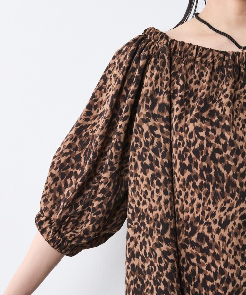 CHIC STYLE(シックスタイル)の「レオパードプリントブラウス<大きいサイズ有>シックスタイル(シャツ/ブラウス・レディース・グレー系/ブラウン系・5L/4L/3L/LL/L/M)」の18枚目の写真