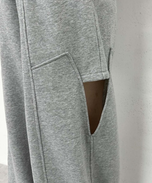 archives（アルシーヴ）の「サイドカットアウトスウェットパンツ（スウェットパンツ・レディース・オートミール/グレー・MEDIUM）」の19枚目の写真