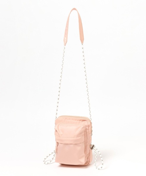 GLOBAL WORK（グローバルワーク）の「撥水軽量ポシェットショルダー/319595（ショルダーバッグ・レディース・ピンク/レオパード/シルバー/パープル/アイボリー/ブラック/ブラック系その他・ONE SIZE）」の17枚目の写真