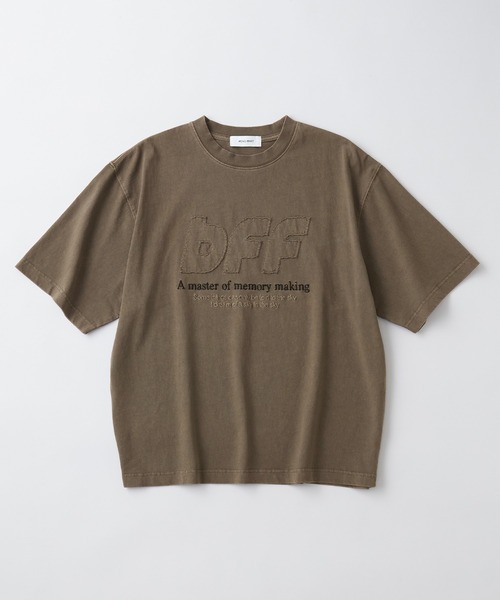 MONO-MART(モノマート)の「ヴィンテージライク ピグメント デザインロゴ刺繍オーバーサイズ半袖Tシャツ(Tシャツ/カットソー・レディース・ブラック/ブラック系/ネイビー/レッド/ブラウン・L/M)」の13枚目の写真