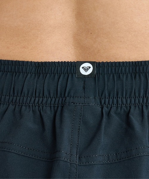 ROXY（ロキシー）の「HORIZONTAL LINE /ロキシー水陸両用ウエストゴムボードショーツ・バギーショーツ（水着）（水着・レディース・ベージュ/ブラック・SMALL/MEDIUM/LARGE）」の10枚目の写真