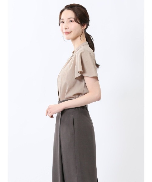 m.f.editorial（エムエフエディトリアル）の「【吸水速乾 抗菌防臭】m.f.エディトリアル レディース バンドカラー フレアスリー ブ 比翼 ブラウス（シャツ/ブラウス・レディース・ベージュ/ネイビー/レンガ・MEDIUM/LARGE）」の16枚目の写真