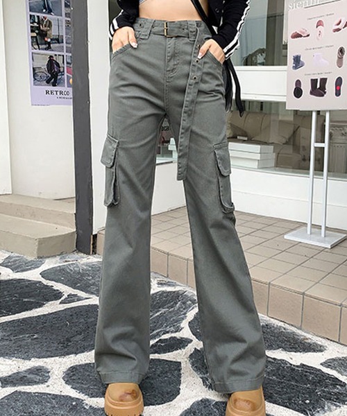 Lace Ladies(レースレディース)の「ハトメ ベルト付き ハイウエスト フレア カーゴパンツ(カーゴパンツ・レディース・アイボリー/グレー・XS/S/M/L/XL)」の2枚目の写真