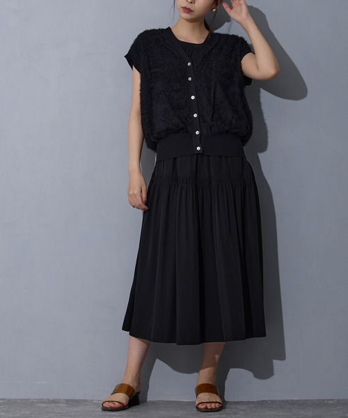 NICOLE white（ニコルホワイト）の「ティーアードワンピース（ワンピース・レディース・ブルー/ブラック/オリーブ・FREE）」の11枚目の写真