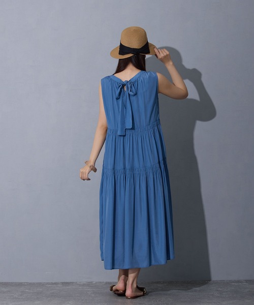 NICOLE white（ニコルホワイト）の「ティーアードワンピース（ワンピース・レディース・ブルー/ブラック/オリーブ・FREE）」の5枚目の写真