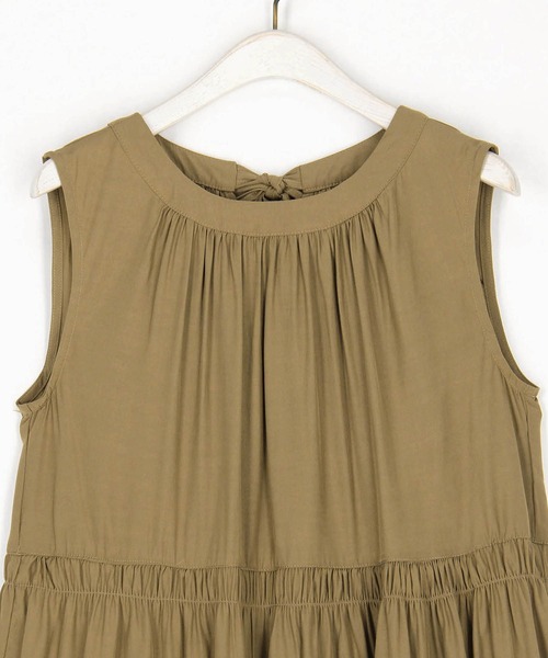 NICOLE white（ニコルホワイト）の「ティーアードワンピース（ワンピース・レディース・ブルー/ブラック/オリーブ・FREE）」の20枚目の写真