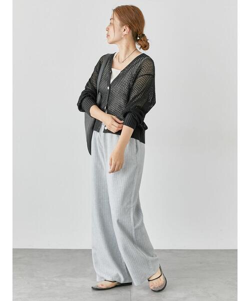 Lugnoncure（ルノンキュール）の「透かし編みVネックカーディガン（カーディガン/ボレロ・レディース・ブラック/オフホワイト/ベージュ・F）」の8枚目の写真