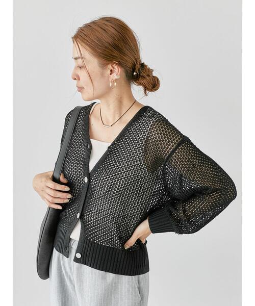 Lugnoncure（ルノンキュール）の「透かし編みVネックカーディガン（カーディガン/ボレロ・レディース・ブラック/オフホワイト/ベージュ・F）」の9枚目の写真