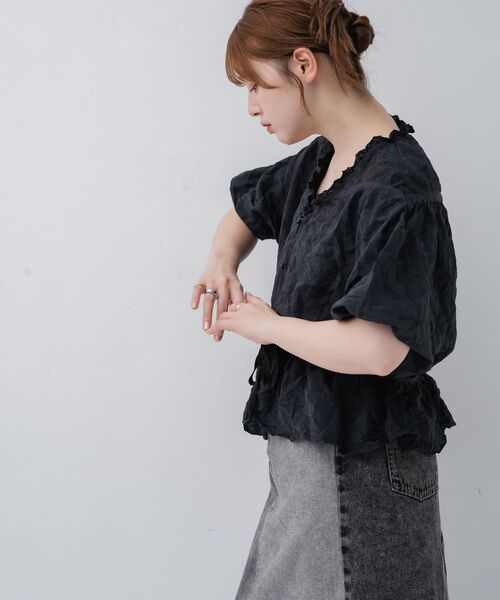kivi（キヴィ）の「wrinkles blouse（シャツ/ブラウス・レディース・ブラック/ナチュラル/ピンク・FREE）」の19枚目の写真