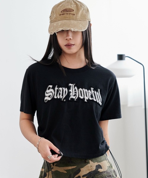 WEGO(ウィゴー)の「WEGO/グラフィックサイドドロストショートT(Tシャツ/カットソー・レディース・ホワイト/ブラック・FREE)」の12枚目の写真
