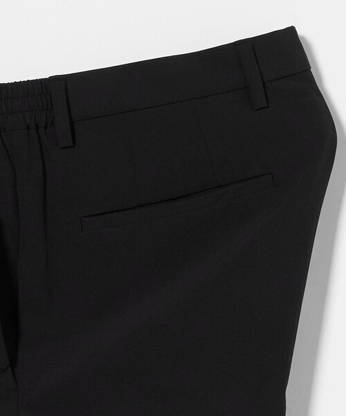 UNITED ARROWS（ユナイテッドアローズ）の「テック タフタ サイドシャーリング 1プリーツ スラックス UA COZY ‐ウォッシャブル ストレッチ(タテ) 接触冷感 防しわ‐（スラックス・メンズ・ブラック・S/L/XXL/M/XL）」の14枚目の写真