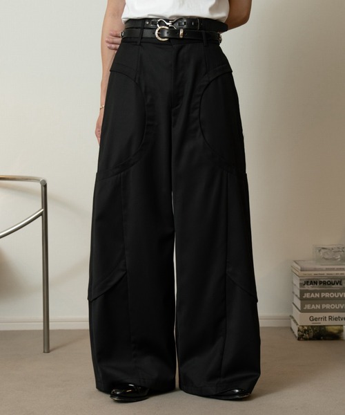 soerte（ソエルテ）の「Wide straight slacks/ワイドストレート