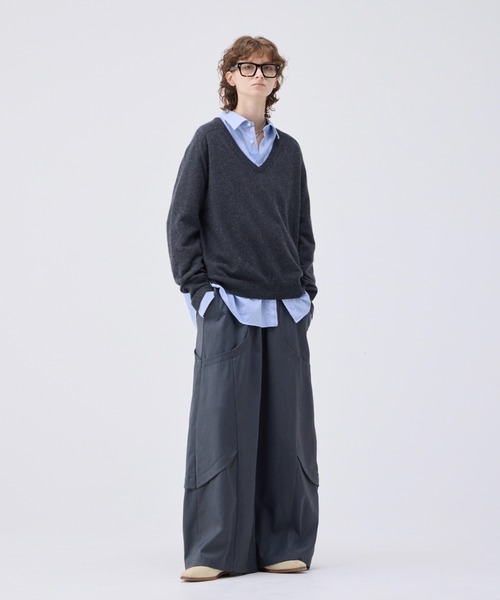 Wide straight curve tuck trousers /ワイドストレートカーブ