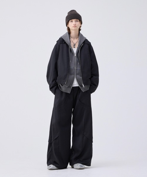 soerte（ソエルテ）の「Wide straight curve tuck trousers /ワイドストレートカーブタックトラウザー（スラックス・メンズ・ブラック/グレー/ボルドー・1/2/3）」の12枚目の写真