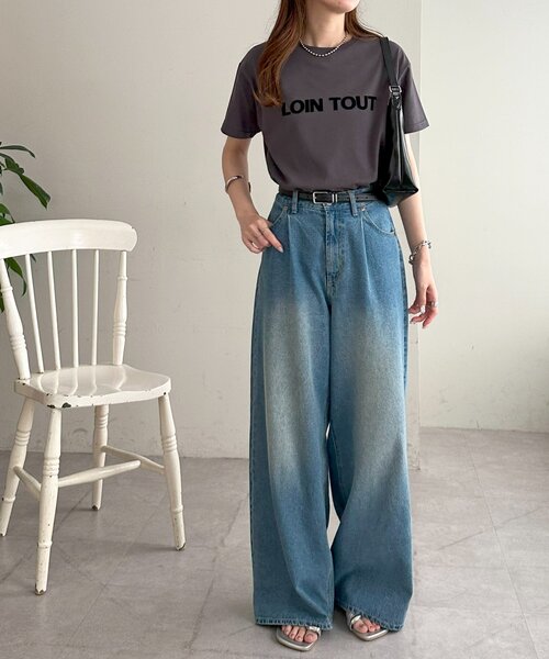 DISCOAT（ディスコート）の「シンプルロゴTシャツ（Tシャツ/カットソー・レディース・ホワイト/チャコールグレー/オフホワイト・FREE）」の5枚目の写真