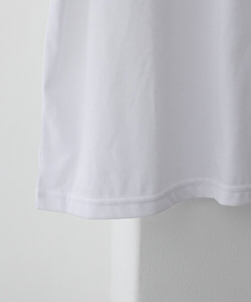DISCOAT（ディスコート）の「シンプルロゴTシャツ（Tシャツ/カットソー・レディース・ホワイト/チャコールグレー/オフホワイト・FREE）」の16枚目の写真