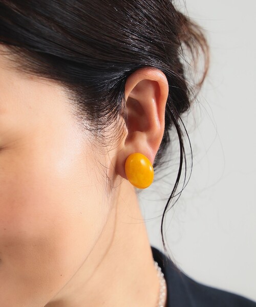 Demi-Luxe BEAMS（デミルクス ビームス）の「【1/1値下げ】ジェムストーン イヤリング .M（イヤリング・レディース・イエロー/ブルー/ピンク・ONE SIZE）」の4枚目の写真