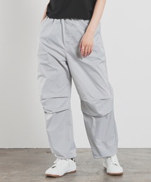 パラシュートパンツ