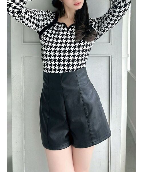 RESEXXY（リゼクシー）の「ハイウエストショートパンツ（その他パンツ・レディース・チャコールグレー/ブラック/ベージュ・FREE）」の6枚目の写真