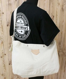 schott（ショット）の「NEWSPAPER BAG（ショルダーバッグ・レディース）」