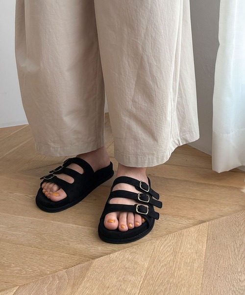 CANAL JEAN(キャナルジーン)の「El mar トリプルベルトサンダル(サンダル・レディース・ブラック/ダークブラウン/キャメル・23.5/24/24.5)」の1枚目の写真