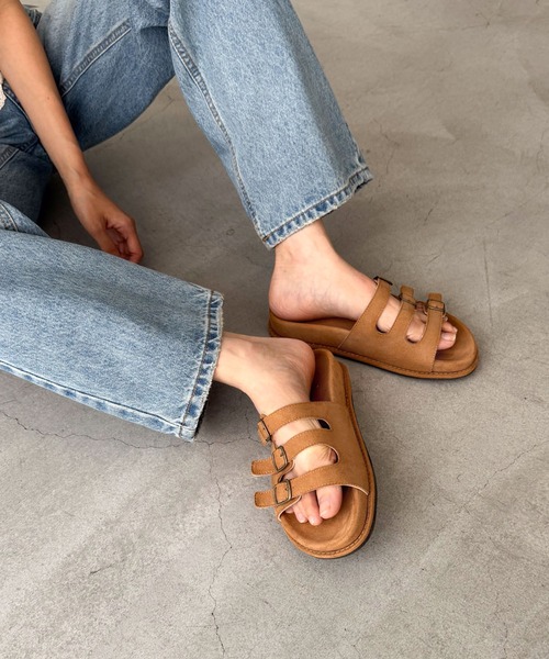 CANAL JEAN(キャナルジーン)の「El mar トリプルベルトサンダル(サンダル・レディース・ブラック/ダークブラウン/キャメル・23.5/24/24.5)」の9枚目の写真