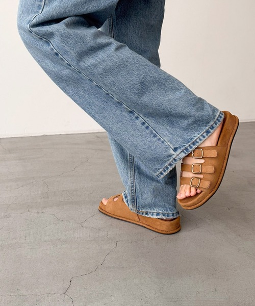 CANAL JEAN(キャナルジーン)の「El mar トリプルベルトサンダル(サンダル・レディース・ブラック/ダークブラウン/キャメル・23.5/24/24.5)」の8枚目の写真