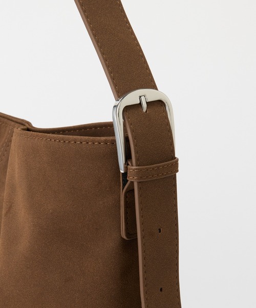 COLONY 2139（コロニートゥーワンスリーナイン）の「スエードライクワンショルダーバッグ（ショルダーバッグ・レディース・ブラウン/ベージュ・FREE）」の10枚目の写真