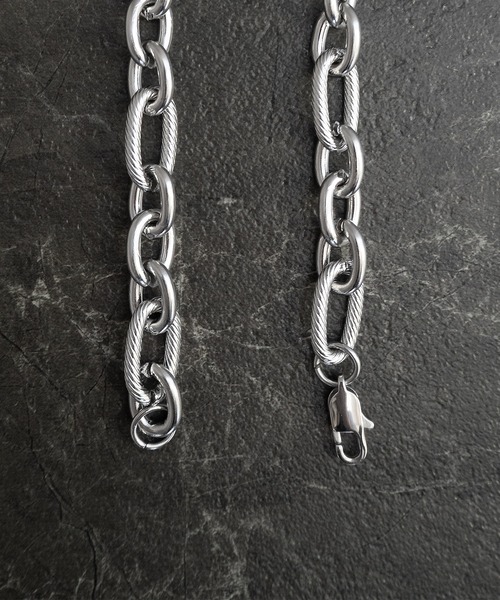 SBG（エスビー）の「インフルエンサー ひろ × SBG ミックスアズキチェーンネックレス（ネックレス・メンズ・シルバー・FREE）」の6枚目の写真