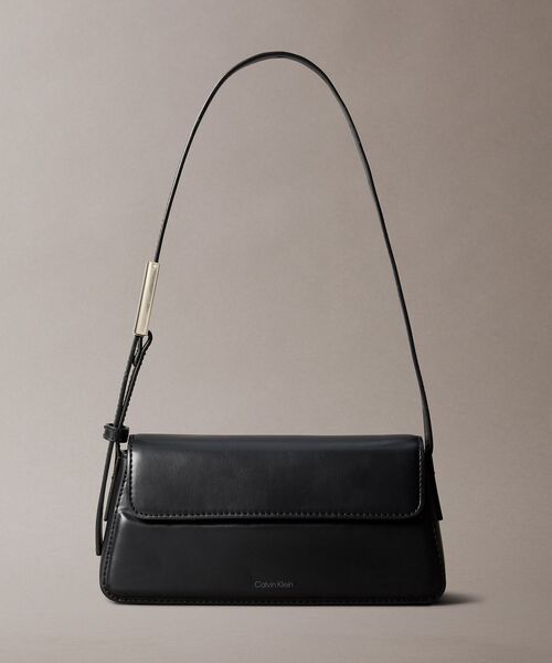 【 】CKJEANS スモールショルダーバッグ★送料無料★ CALVIN KLEIN】CKJeans スモールショルダーバッグ◇送料無料◇