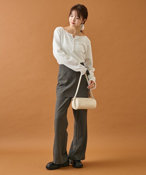 小花ヘンリーロンT（Tシャツ/カットソー）｜mystic（ミスティック）の